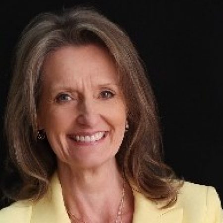 Profile picture of Leigh York