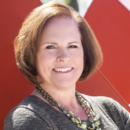 Profile picture of Sandra Wylie